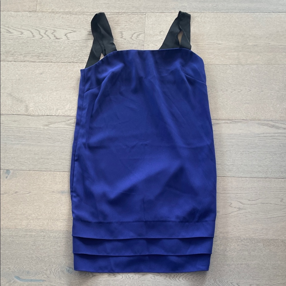Banana Republic - Elegant Blue Sleeveless Dress. Worn once. Sz 6